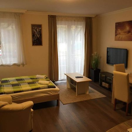 My Home Apartman Hajdúszoboszló Εξωτερικό φωτογραφία