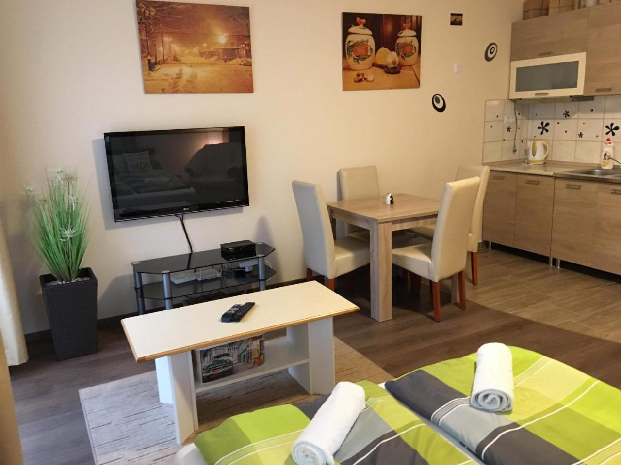 My Home Apartman Hajdúszoboszló Εξωτερικό φωτογραφία