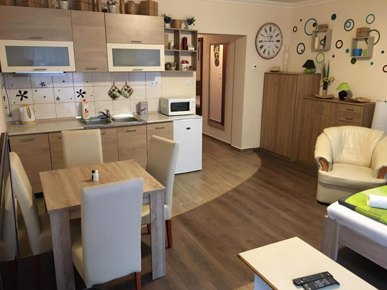 My Home Apartman Hajdúszoboszló Εξωτερικό φωτογραφία
